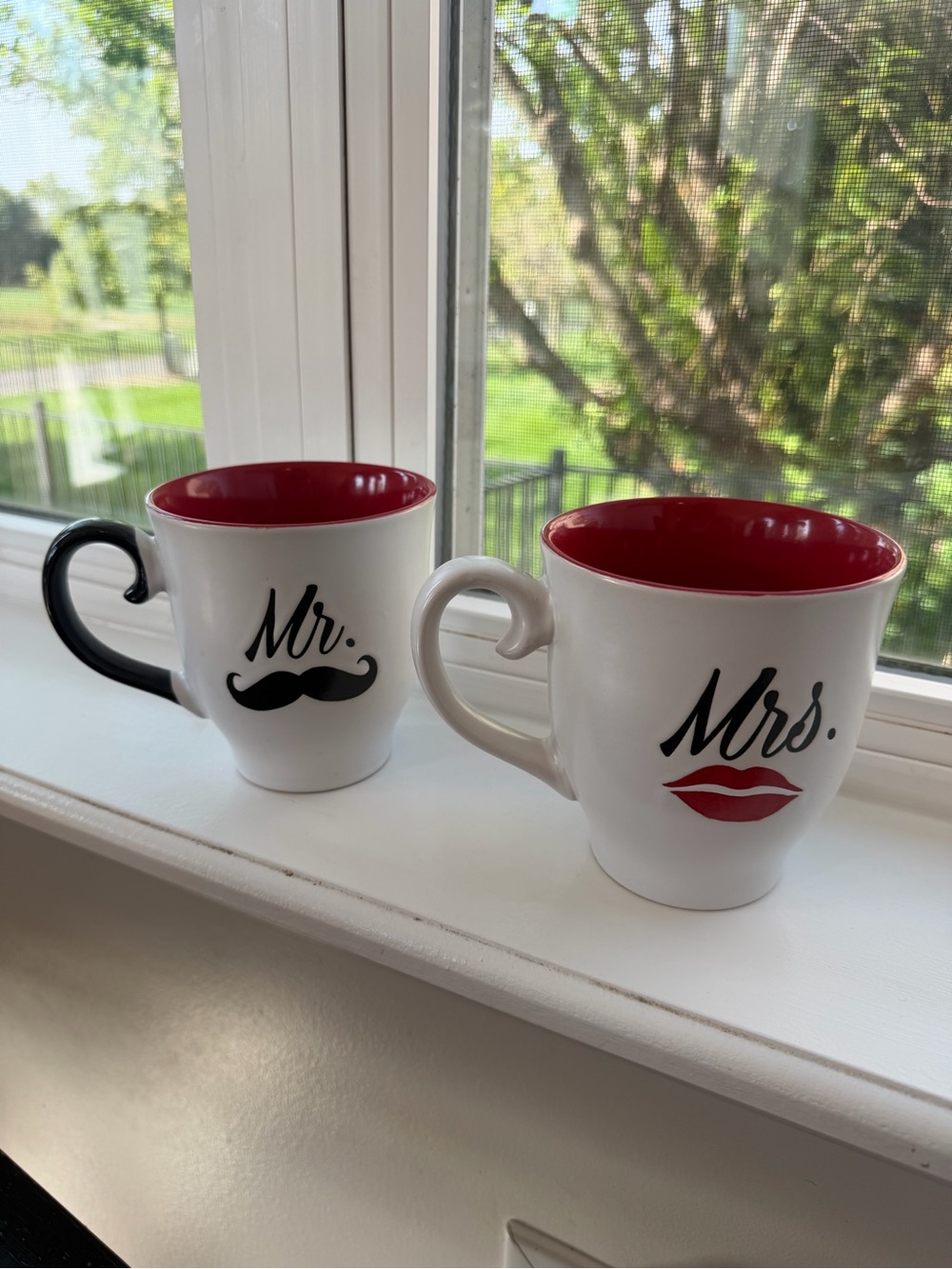 Spectrum Designz Mr & Mrs Mug Set Wedding His Hers Coffee Mugs NWT